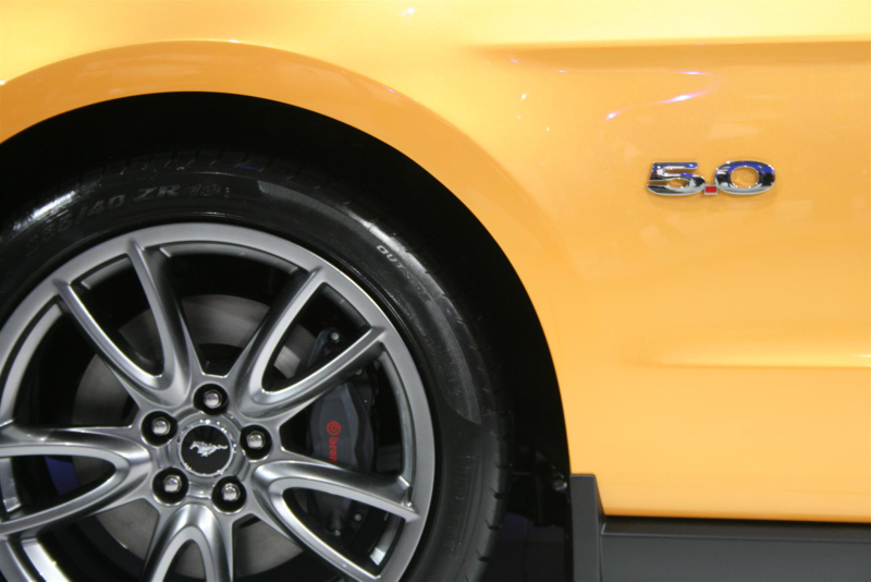 Illustration for article titled Rollin' With The 5.0: New Mustang V8 Up Close And Personal